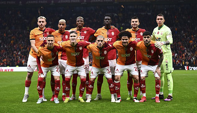 Kasımpaşa-Galatasaray ilk 11 ler