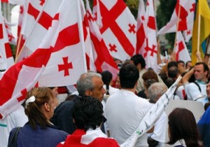 Gürcistan da hükümet düştü!