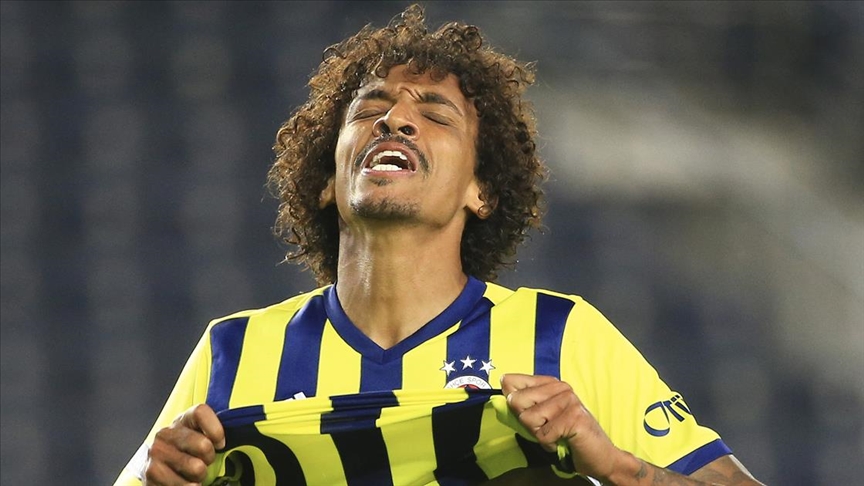 Fenerbahçe ye Gustavo şoku