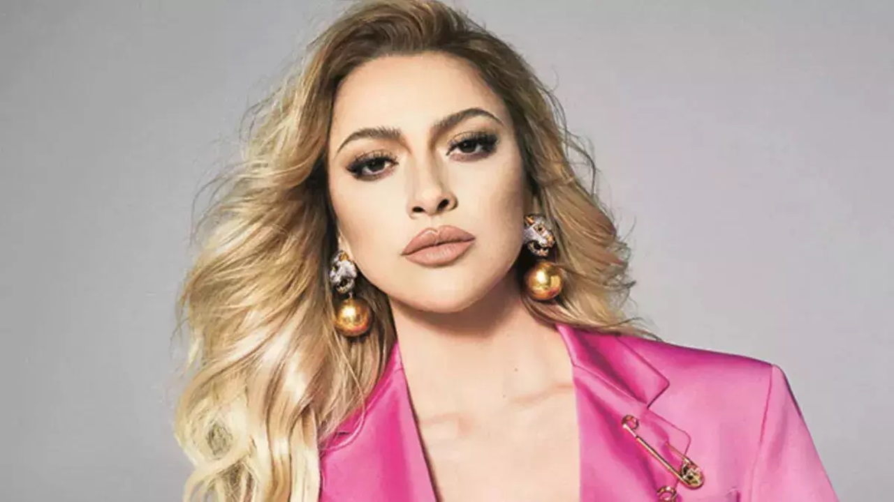 Hadise, yaz sezonunu Bodrum da açtı!