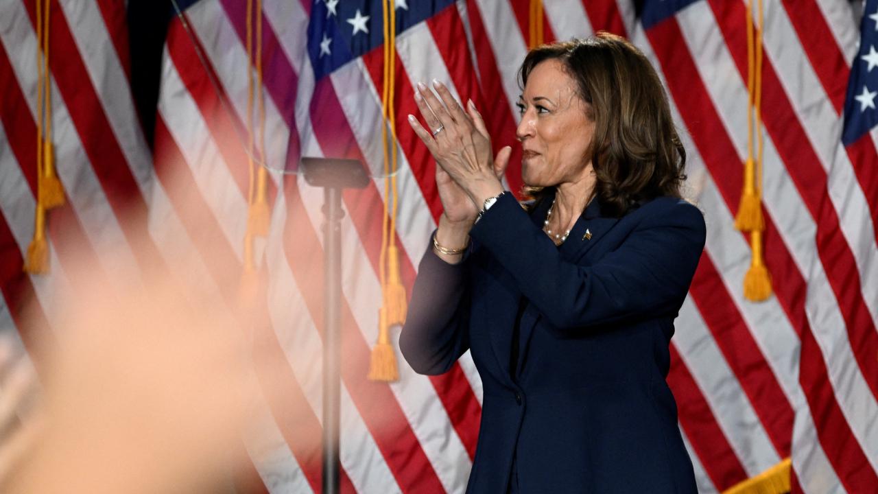 Başkanlık seçim kampanyasına başlayan Kamala Harris ten  seçimleri kazanacağız  vurgusu