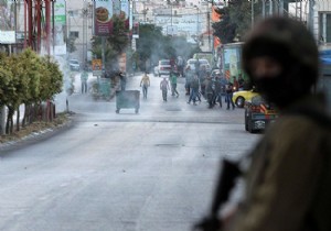 İsrail, 7 si milletvekili 14 Hamas üyesini gözaltına aldı