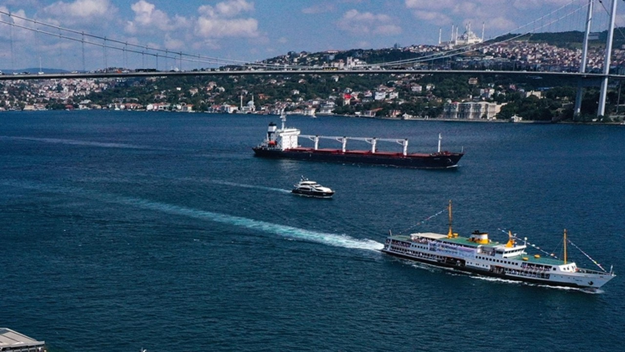 İstanbul Boğazı nda korkutan anlar