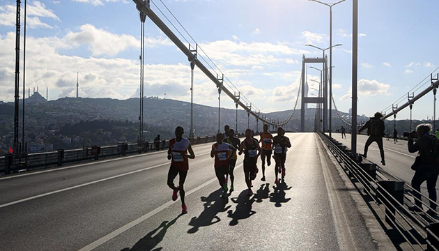 İstanbul da bu yollar trafiğe kapatılacak