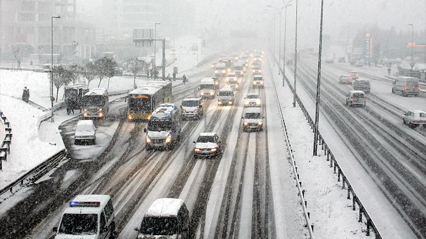 İstanbul da mesai saatlerine düzenleme