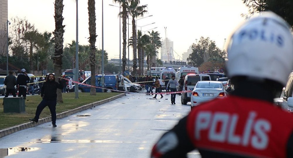 İzmir: Gözaltına alınan kişiler serbest