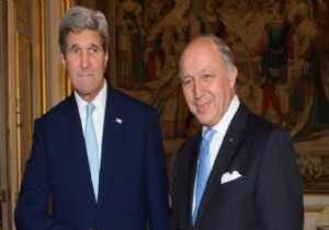 John Kerry Paris te Fabius ile bir araya geldi!