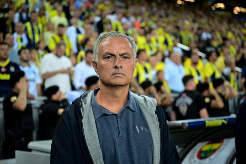 Mourinho dan Galatasaray paylaşımı