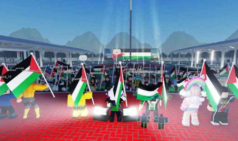Bilgisayar oyununda Filistin bayraklı protesto