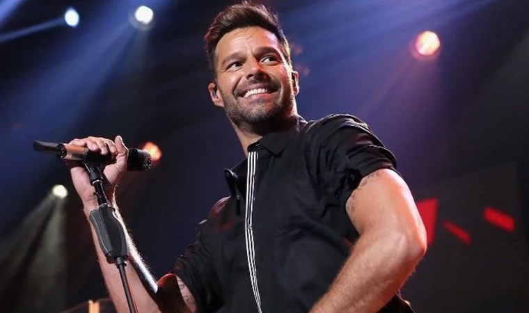 Antalya da Ricky Martin fırtınası!