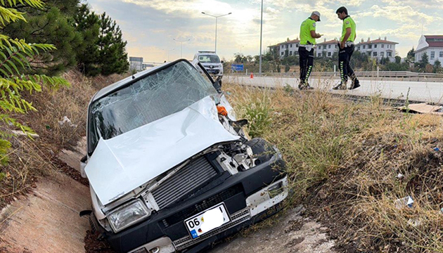 Kırıkkale de feci kaza: 11 kişi yaralandı