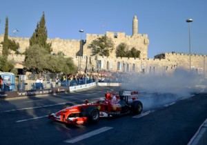 Formula 1 pilotları Kudüs te bir araya geldi!