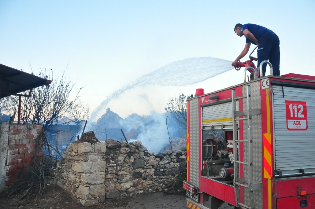 Manisa’daki yangın ikinci günde