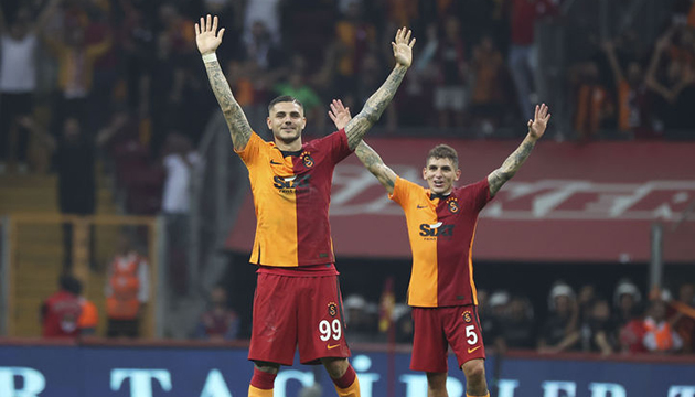 Galatasaray transferleriyle dünyanın gündeminde!