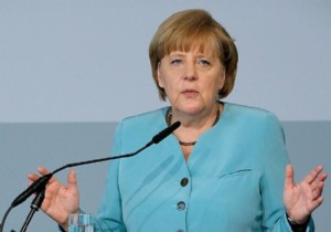 Merkel AB nin  Rusya  yaptırımlarını savundu!