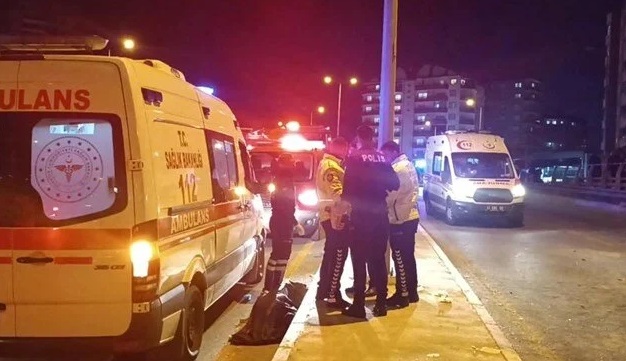 Mersin de zincirleme kaza! Ölü ve yaralılar var...