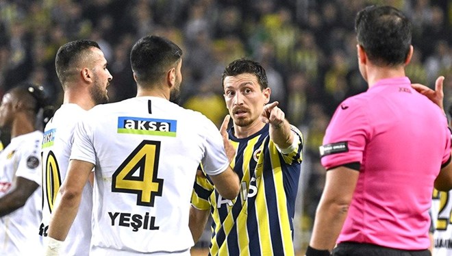 Fenerbahçe nin Mert Hakan Yandaş kısmetsizliği...