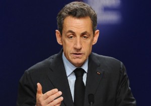 Fransa Cumhurbaşkanı Sarkozy şokta: