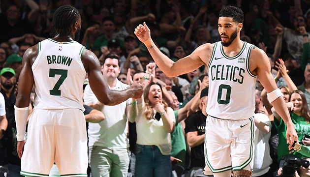 Celtics finalde öne geçti