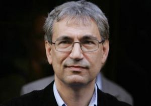 Orhan Pamuk Hindistan Plajlarında