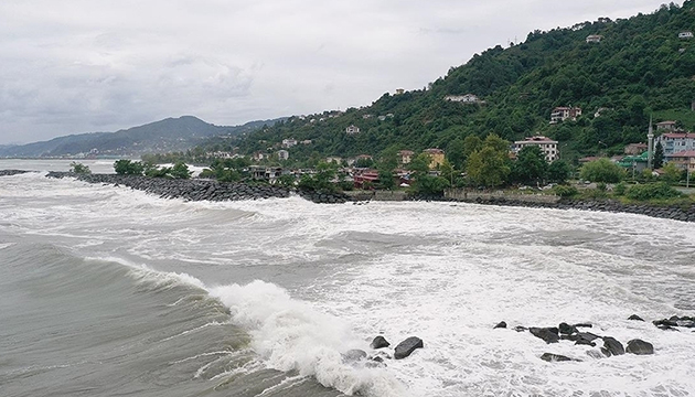 Orta Karadeniz e fırtına uyarısı