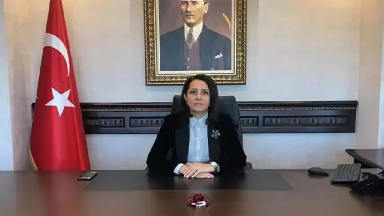 O ile ilk kadın vali!