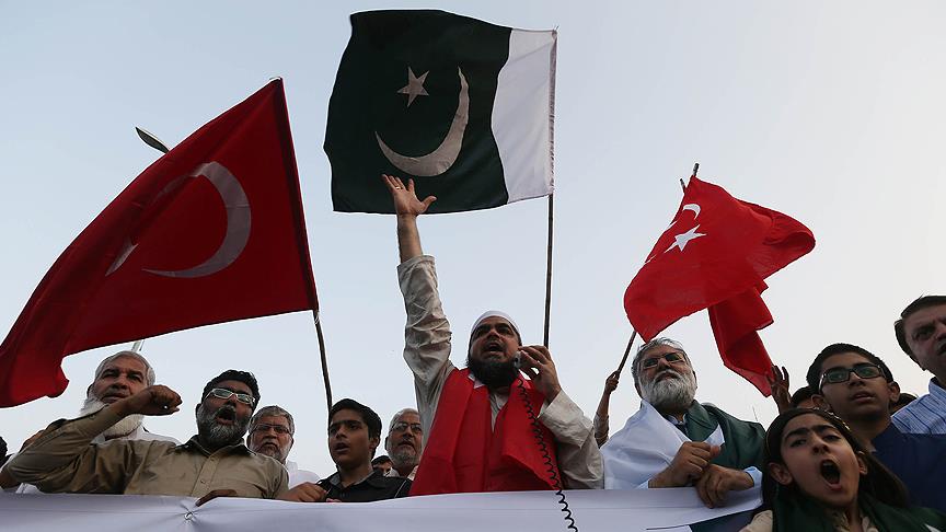 Pakistan, Türkiye nin yanında!