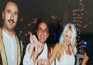 Pamela Anderson Bodrum da Halay Çekti