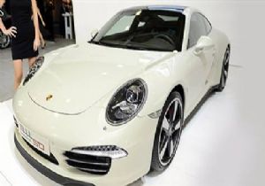 Porsche 911 e Türk İmzası!