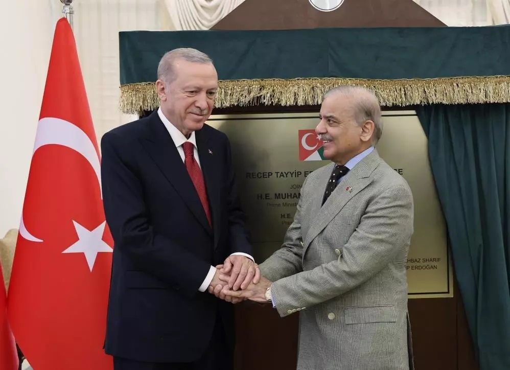 Pakistan da kavşağa Erdoğan ın adı verildi