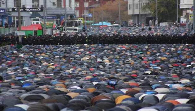 Rusya da Bayram Namazı coşkusu!