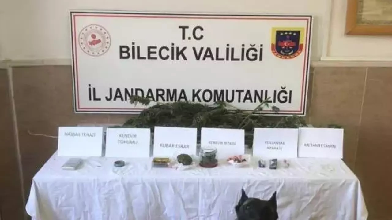 Belediye başkanı uyuşturucu üretirken yakalandı