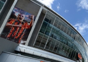 Shakhtar Donetsk in Lenin deki ofisi işgal edildi!