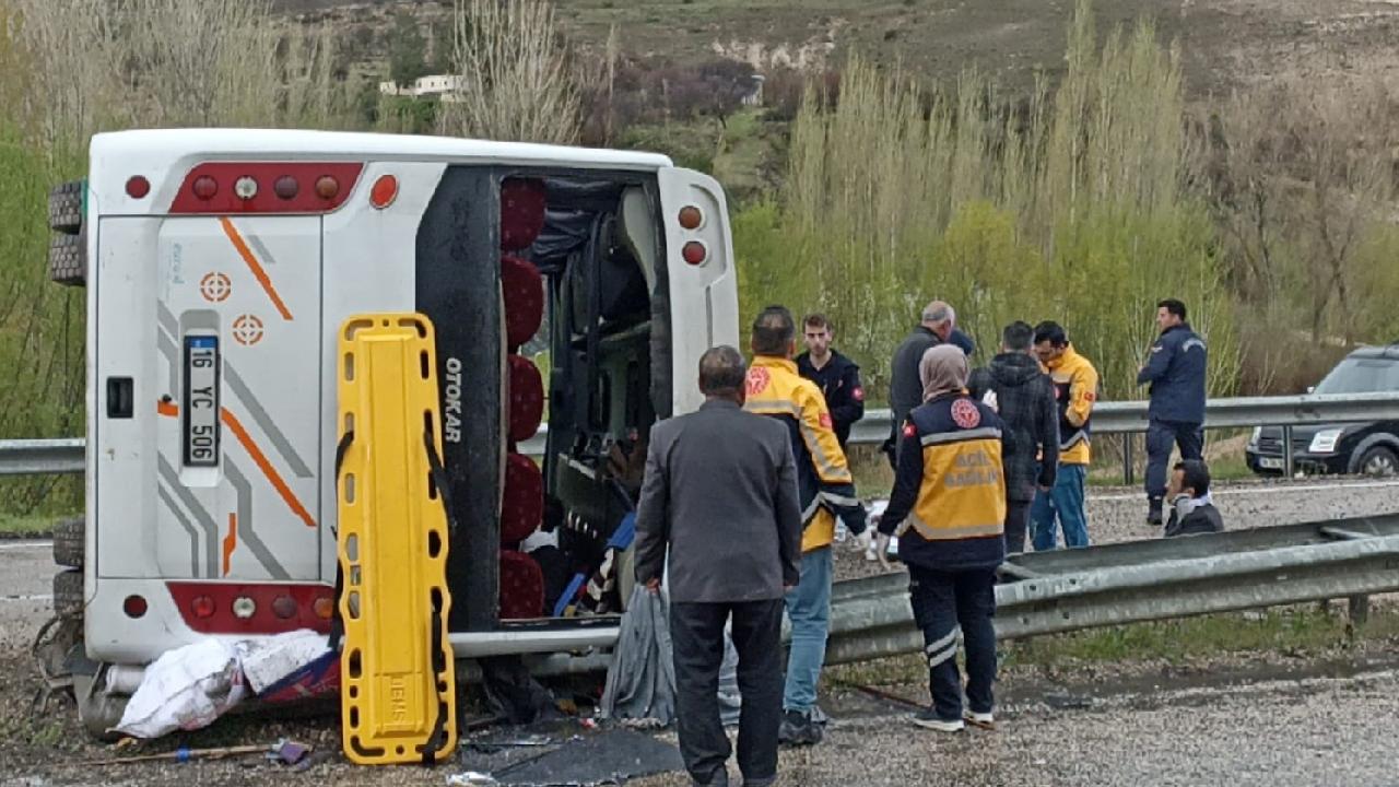 Sivas’ta feci kaza! 10 yaralı