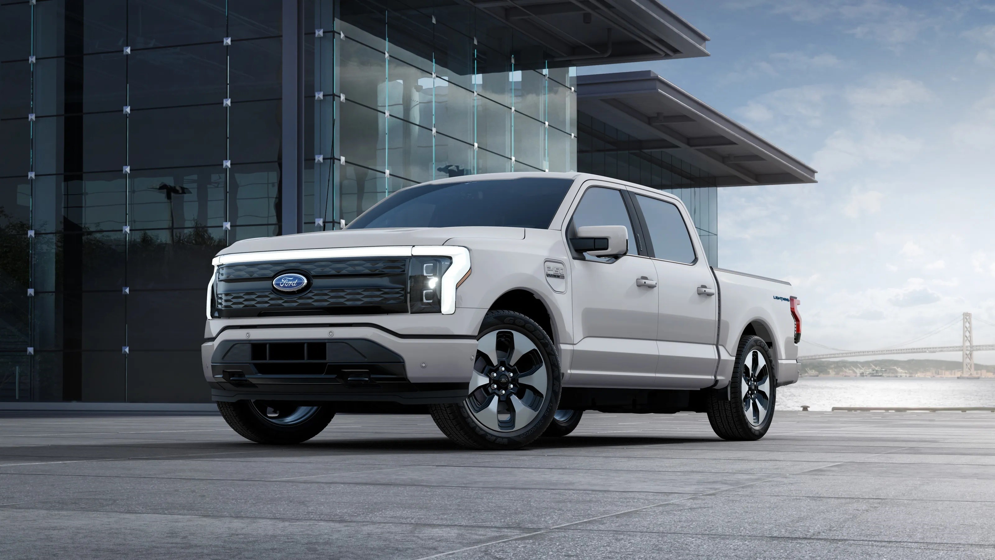 Ford, elektrikli pick-up ı F-150 Lightning in üretimini azaltıyor