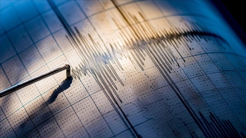 Karadeniz de 5 büyüklüğünde deprem