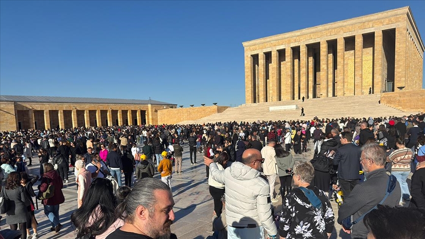 10 Kasım da Anıtkabir e rekor ziyaret