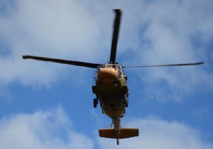 Arnavutluk ta askeri helikopter düştü!