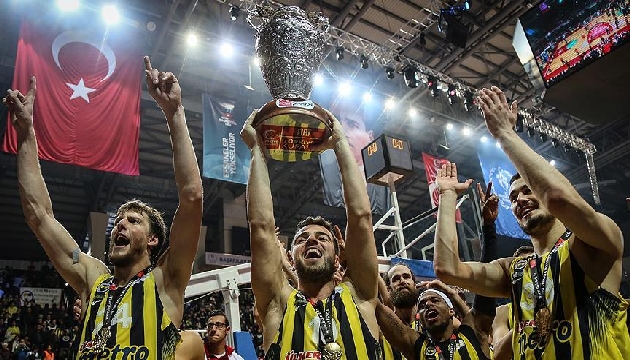 Basketbol da kupa Fenerbahçe nin!