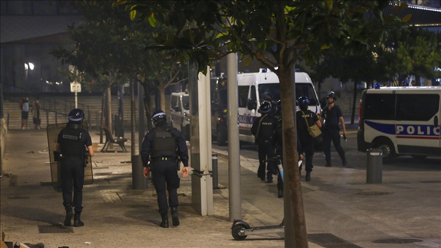 Suriye de çatışma: 14 polis öldürüldü