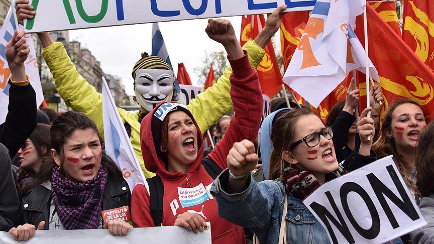 Fransa da büyük protesto!