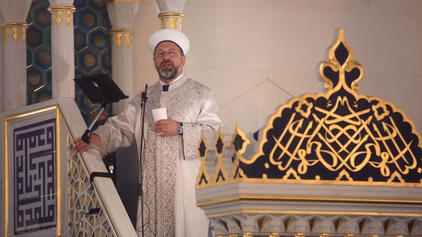 Diyanet İşleri Başkanı ABD de cuma namazı kıldırdı