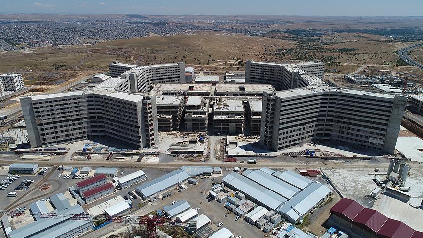 Gaziantep Şehir Hastanesi hasta kabule başladı