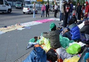  Sığınmacı  binasına saldırı şoku!