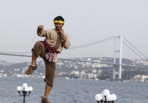 Muay Thai ustası Tony Jaa İstanbul a geldi!