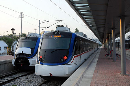 İzmir de metro çalışanları greve gitti