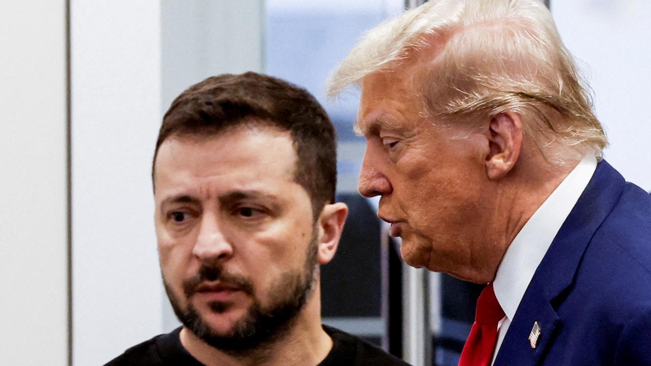 Beyaz Saray: Trump, Zelenskiy nin kıymetli madenler anlaşmasını imzalamasını bekliyor