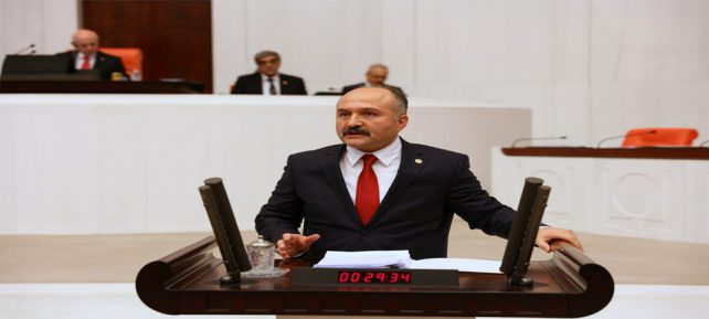 Erhan Usta: Müslümanlar uyanık ve akıllı olmalı