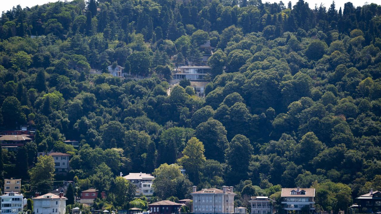 Bakanlıktan Vaniköy deki kaçak inşaat ile ilgili suç duyurusu