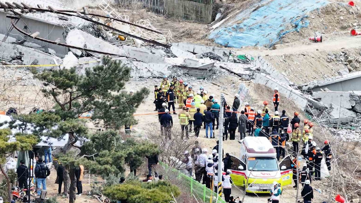 Güney Kore’de köprü çöktü: 4 ölü!